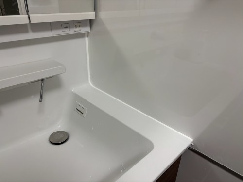 コーキング作業4